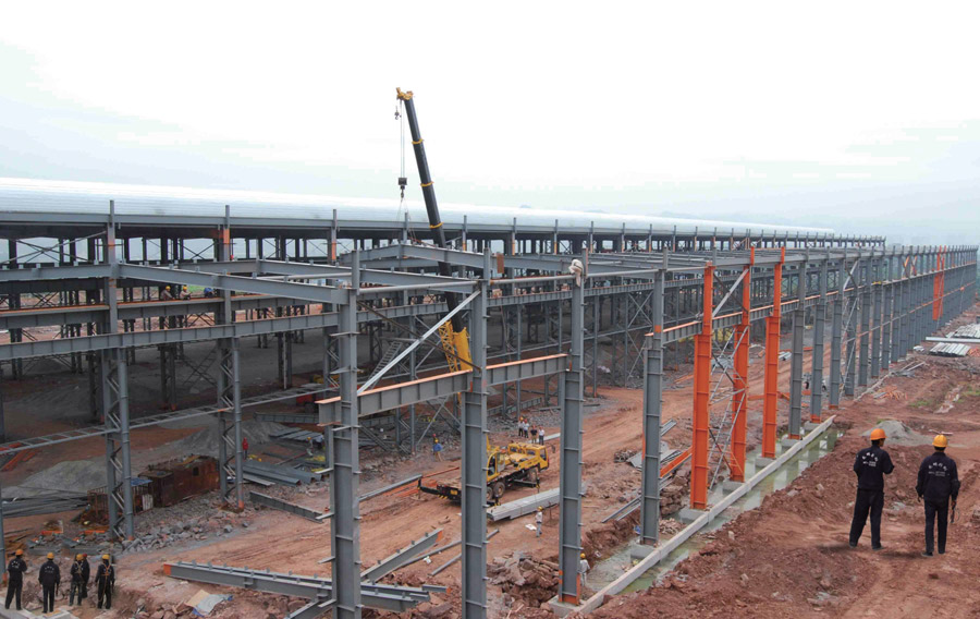 青海鋼結構公司鋼結構廠房每平方米的用鋼量